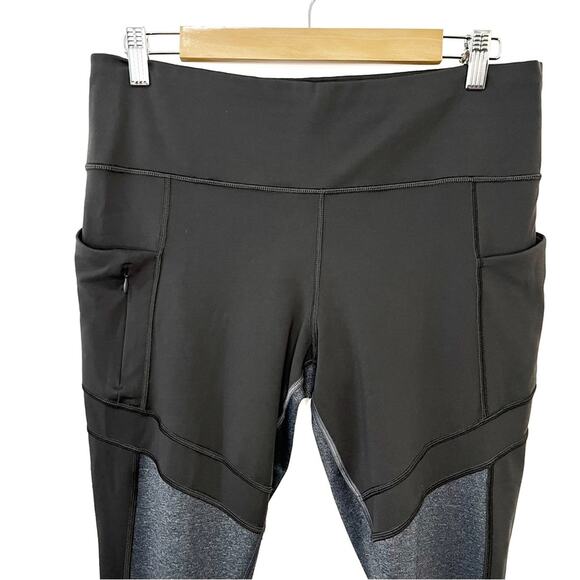 Athleta All In Structure 7/8 Tight Size Large - Picture 5 of 10